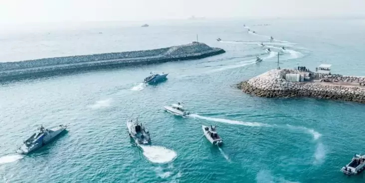 Kapal Perang Iran Mendekat ke Laut Merah