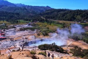 Wisata Dieng Terpopuler