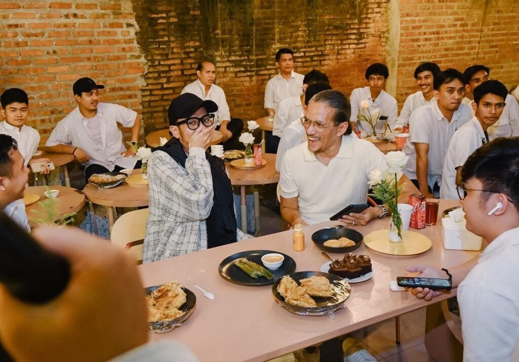 7 Tempat Makan Favorit di Jakarta Buat Reunian Bareng Teman Lama